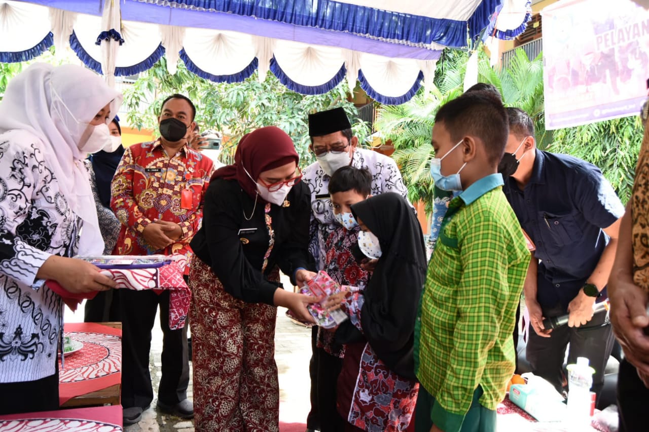 Kilas Balik Satu Tahun Bupati Nina Agustina Memimpin Indramayu, Apa Saja yang Telah Dicapai?