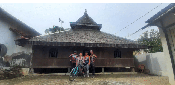 Masjid Kuno Bondan Indramayu, Bedug Ditabuh, Terdengar sampai Cirebon