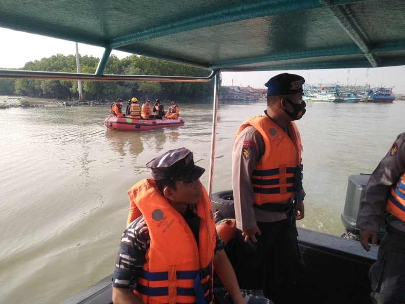KM Luragung Tenggelam di Indramayu, Satu Orang Nelayan Masih Dalam Pencarian