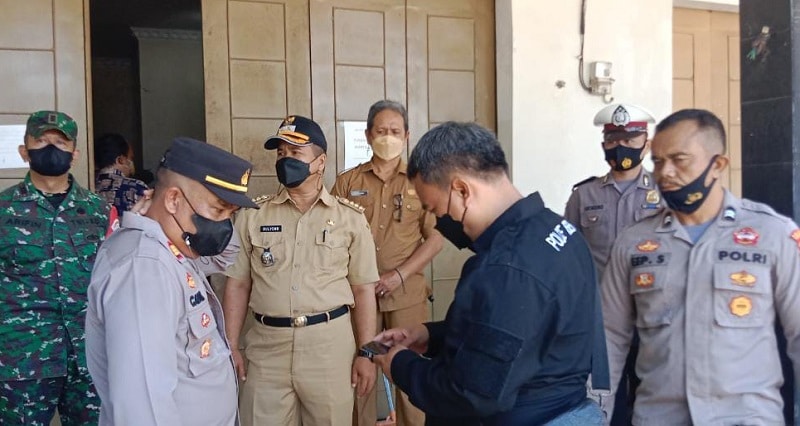 Pemilik Toko di Haurgeulis Bantah Penimbunan Minyak Goreng: Itu Baru Datang