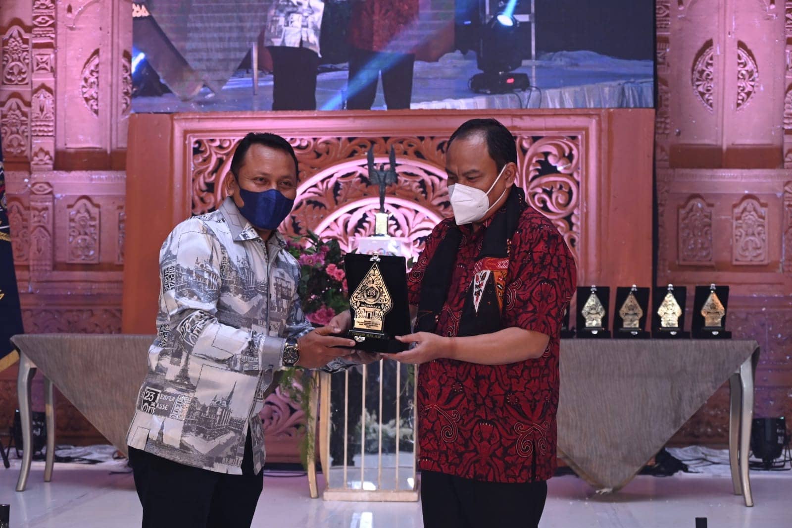 Tobroni Sebet Tokoh Pengembang Pendidikan, Jadikan SMK NU Kaplongan sebagai Sekolah Favorit