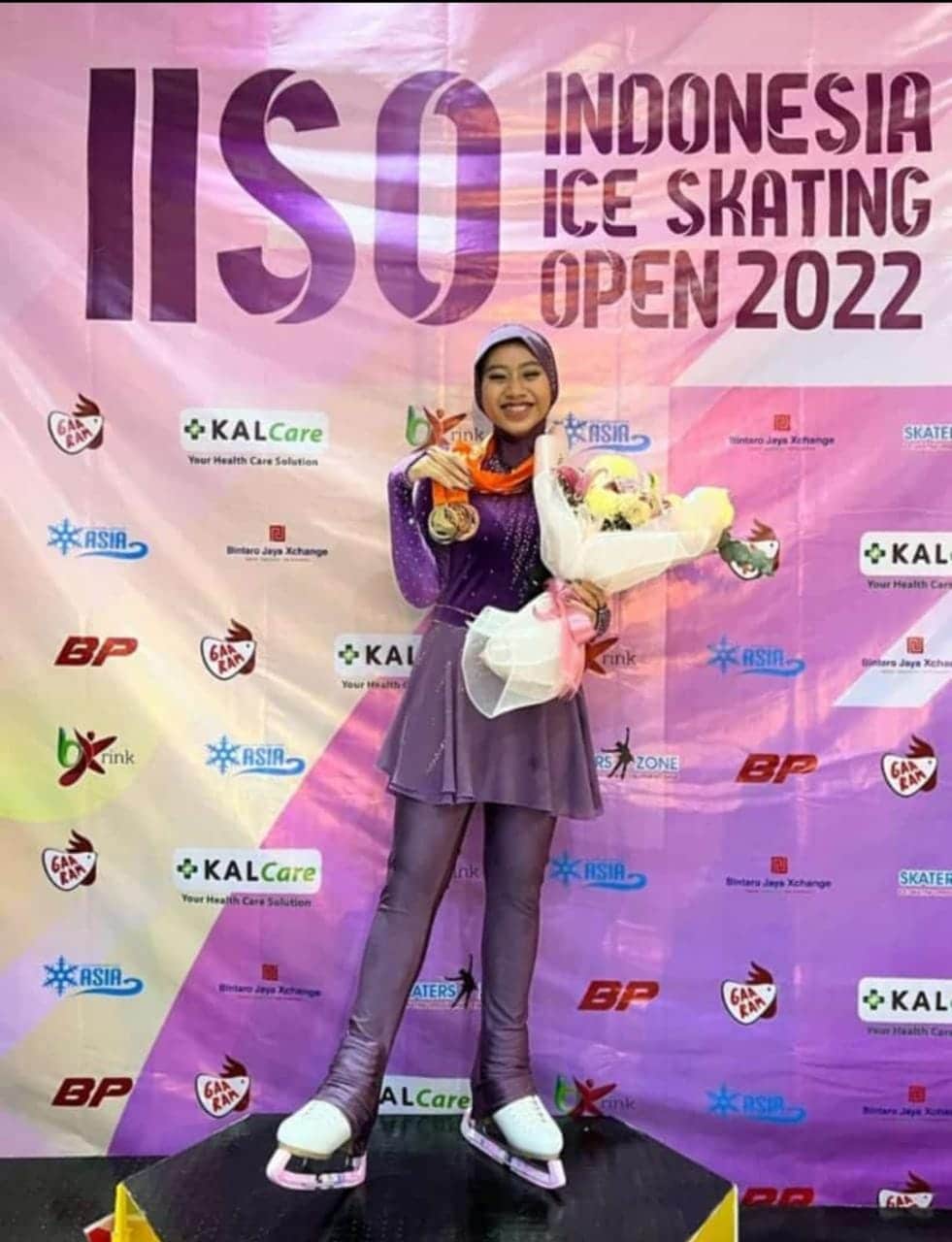Dua Atlet Ice Skating Asal Indramayu Raih Medali Emas Di Ajang IISO