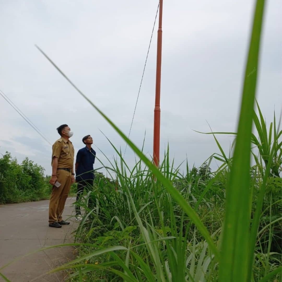 Genjot Program Dekat, Pasang Puluhan PJU