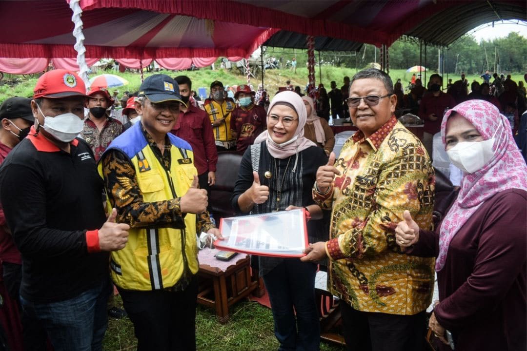 Jembatan Gantung Sukawera Buah Sinergi Dewa-Nina  Hubungkan Empat Kecamatan, Telan Anggaran Rp6,8 Miliar