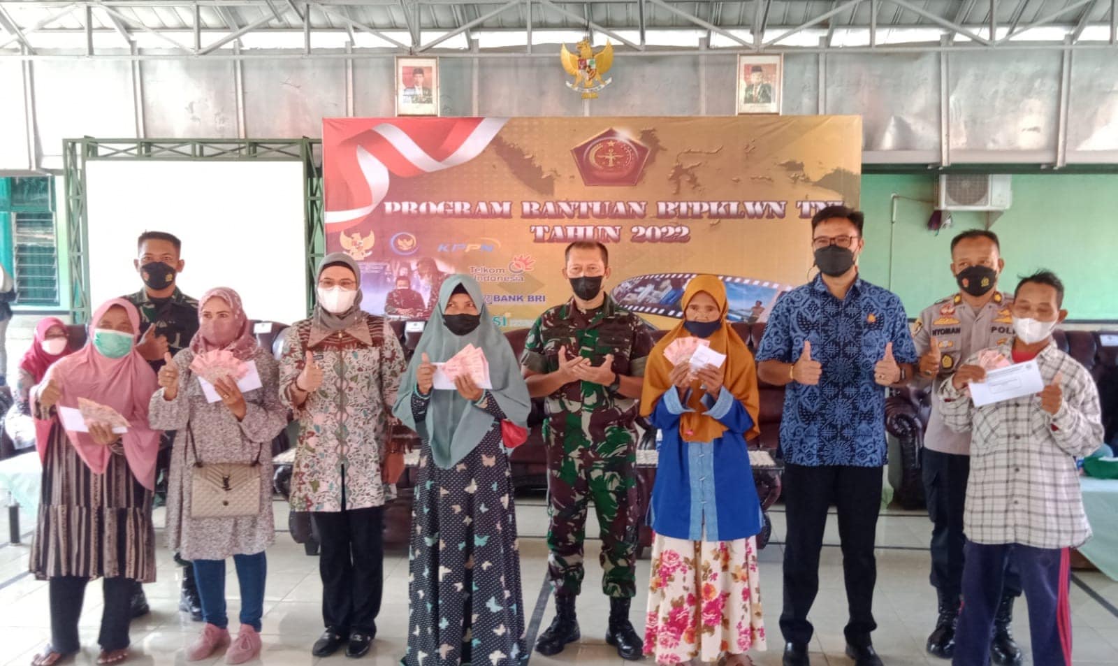 Kodim Salurkan Bantuan Tunai