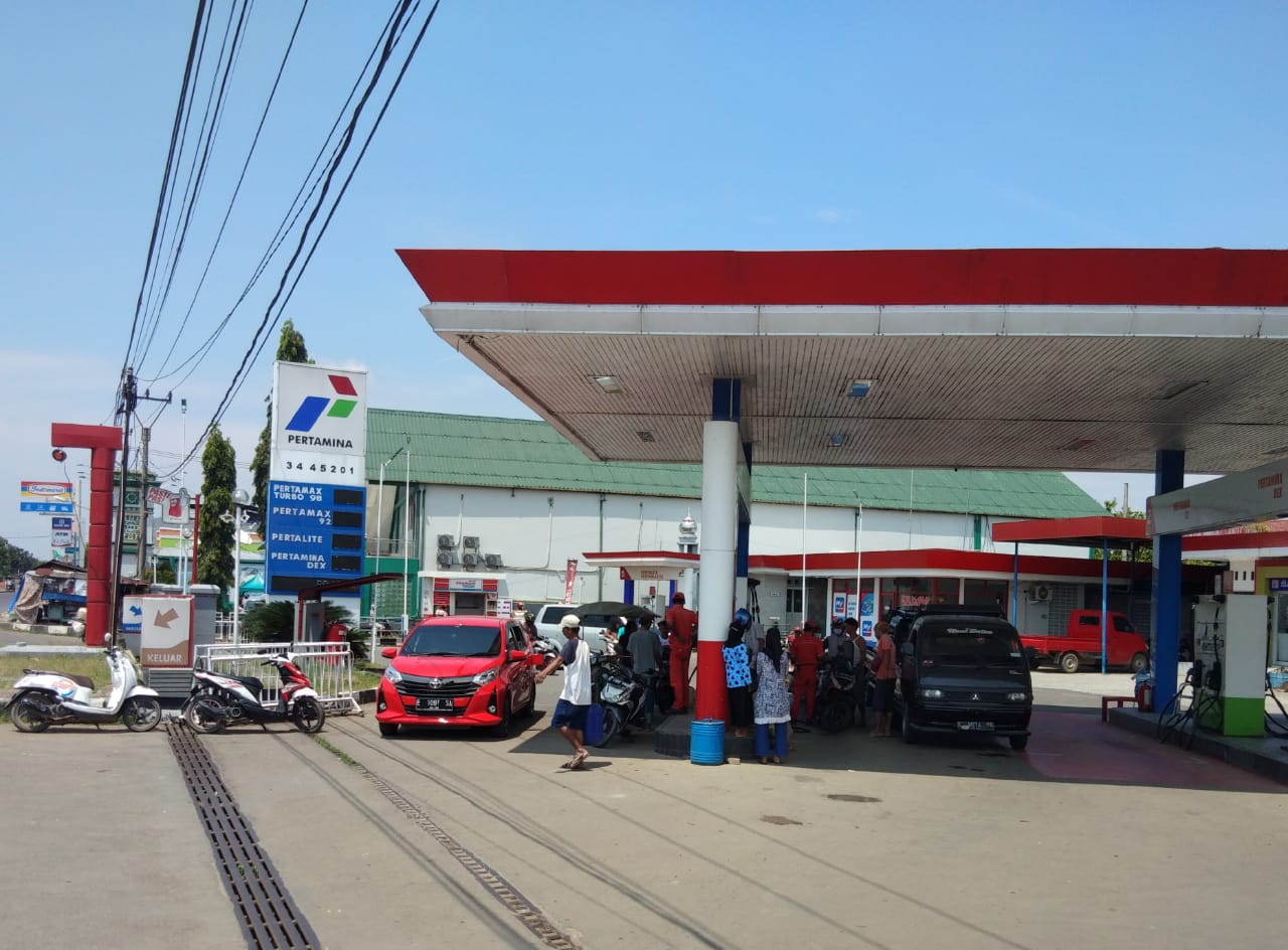 SPBU Dilarang Layani Pembelian Pertalite dengan Jerigen